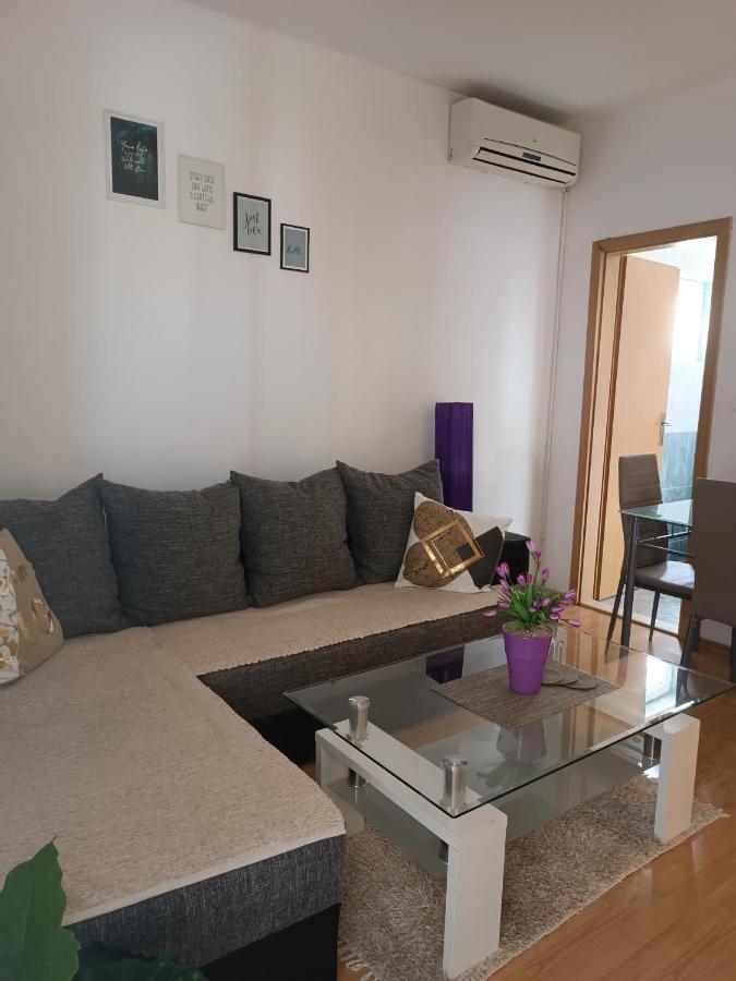 Apartment "San Marino" Baška Voda Eksteriør bilde