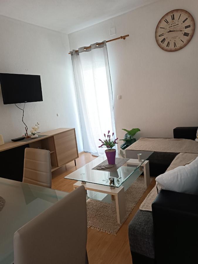 Apartment "San Marino" Baška Voda Eksteriør bilde